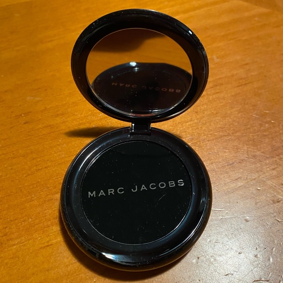Marc Jacobs Omega Shadow Eyeshadow Bravo! - Picture 3 of 10